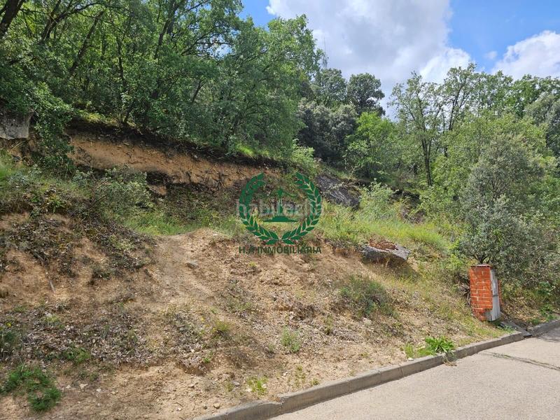 Foto fa4ad8e3-ff82-4311-94a7-d32d151aa0ee. Terreno residencial parcela en venta en Guadalix de la Sierra