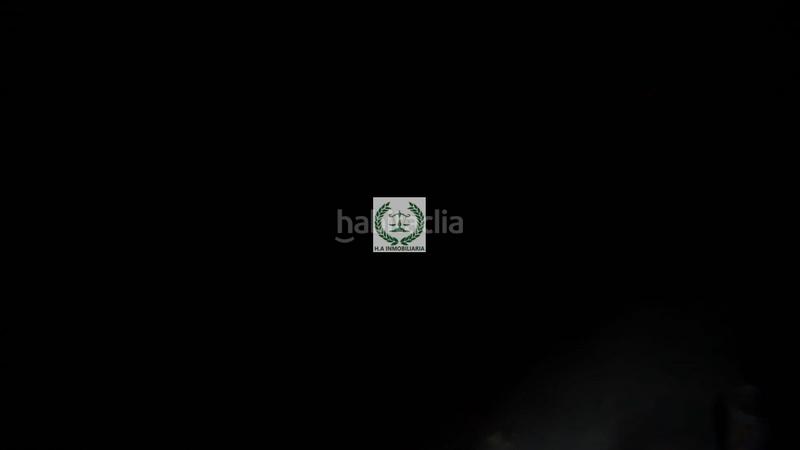 Foto cabdea0f-9785-48e8-b701-1b7fe50b9b2d. Aparcament cotxe a Torrelaguna