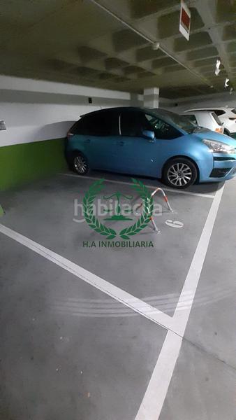Foto f008ac02-f7e6-4c31-9aca-093278afd986. Autoparkplatz in Polígono Industrial-Norte San Sebastián de los Reyes