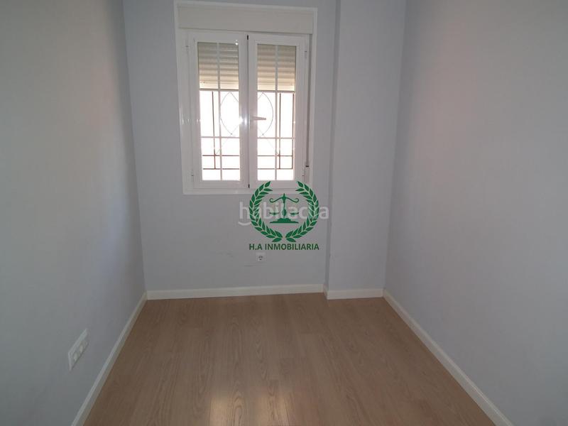 Foto 9f2ac9ee-5a3e-4f57-9097-61023860c51b. Pis amb aparcament a Pedrezuela