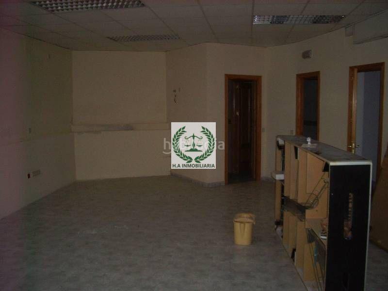 Foto 32ff9bd9-ccfa-4d80-9162-b3149b0f7b54. Lloguer local comercial a Pedrezuela