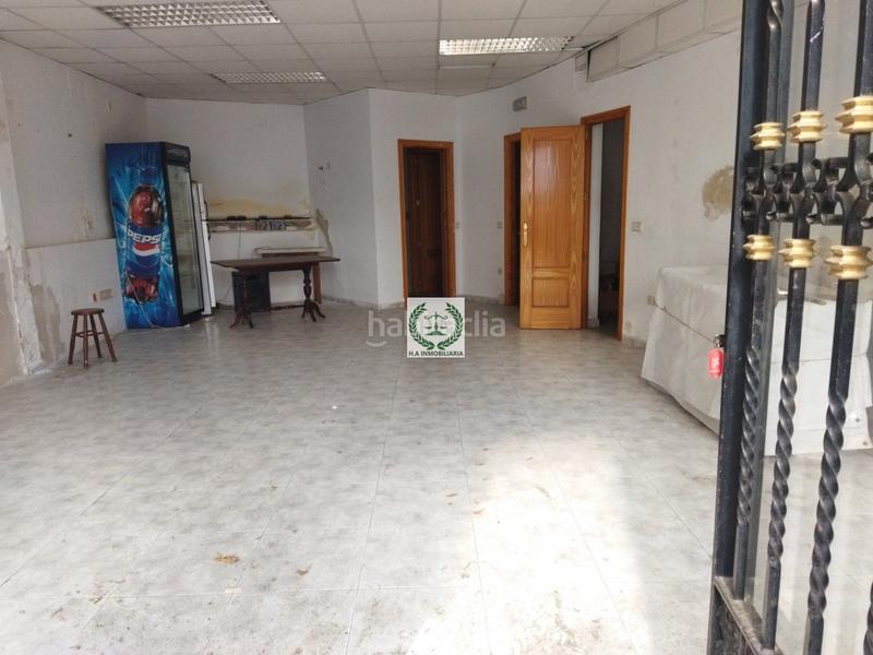 Foto 523324ed-b6f0-4d4f-ba9d-58eb9565e199. Location local commercial dans Pedrezuela