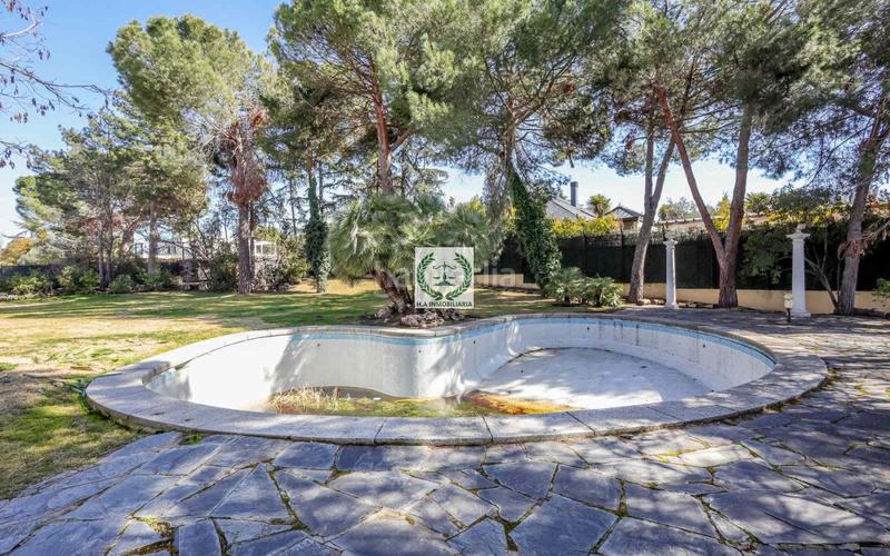 Foto 649fce2a-e660-4f06-b2b6-7a405d620968. Xalet amb calefacció aparcament a urbanización La Moraleja La Moraleja