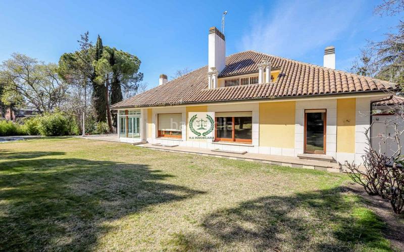 Foto bab06889-9061-4415-af85-9e469089616a. Xalet amb calefacció aparcament a urbanización La Moraleja La Moraleja