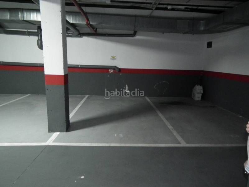 Foto d5d8cc76-ae59-4be8-b948-fdf23febecff. Alquiler parking coche en Molar (El)