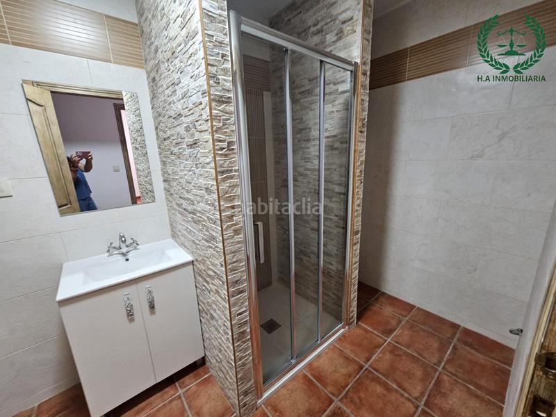 Foto c4612798-6d7f-4353-bf0c-8a793d0643e0. Chalet with heating parking pool in Molar (El)