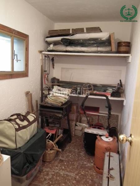 Foto 16ba79f6-1c5d-4a6f-8a8b-a4bd690a2d65. Chalet mit heizung parking in Pedrezuela