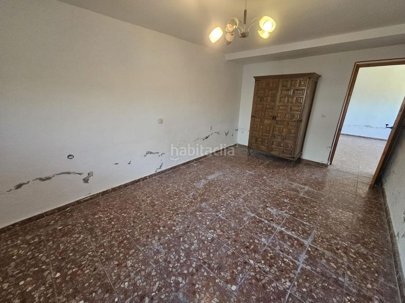 Foto 66ea5a29-9890-477a-a731-4ecaab436b99. Chalet mit heizung parking in Pedrezuela