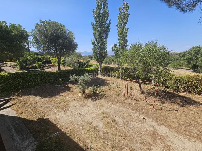 Foto a420c312-9940-487a-baea-9e8c4b2657d6. Chalet mit heizung parking in Pedrezuela