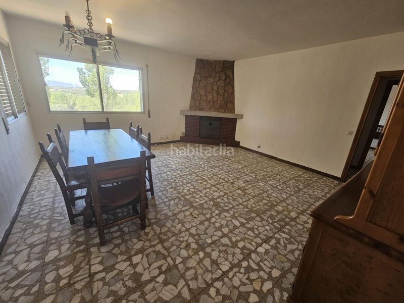 Foto ed5c7a3d-8de2-49ef-b16f-cbb8192de105. Chalet mit heizung parking in Pedrezuela