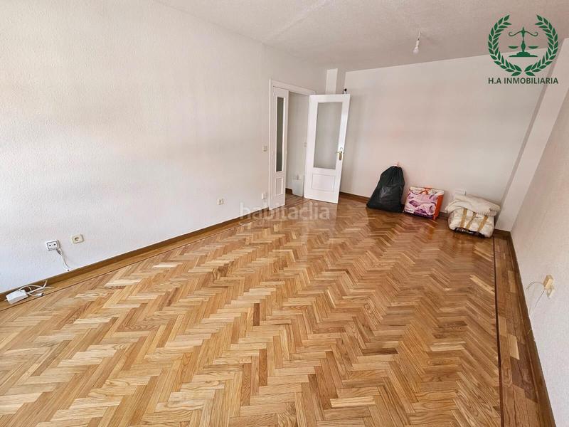 Foto 51ddc76f-e93c-44e4-b59f-cfb1756c8fb1. Appartamento con riscaldamento in Pedrezuela