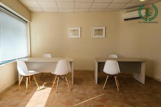 Location Local commercial à Pedrezuela. Oportunidad única! local de oficina en el corazón comercial del