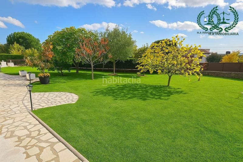 Foto b1257a2f-deb3-4cda-bdad-c3ba13953488. Chalet con parcheggio in Pedrezuela