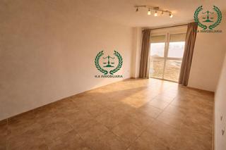 Pis a Pedrezuela. Piso en venta en pedrezuela, con doble plaza de garaje y traster