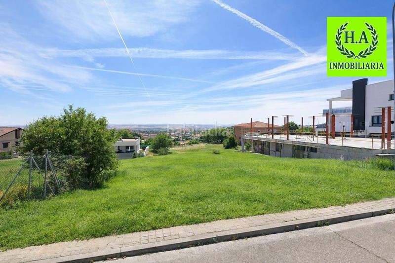 Foto e3d7f4b3-7bdd-449b-ab2f-44a6e9e7f1c9. Terreny residencial a San Agustín de Guadalix