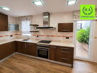 Miete Doppelhaus in Pedrezuela. Chalet de lujo en pedrezuela con acabados premium