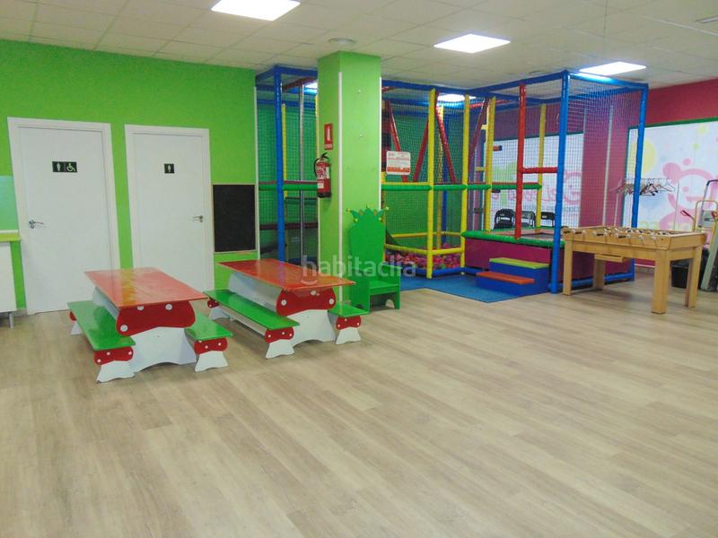 Foto 533f1137-2984-4e68-bc94-6495c5d63387. Local commercial dans Parla este Parla