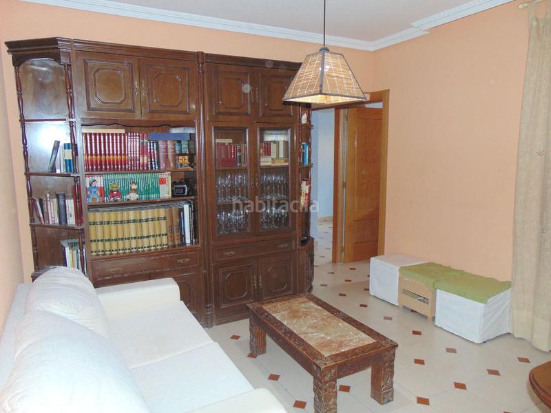 Foto dd2c511b-89d5-4574-962b-b6d38cf6747f. Piso  de tres dormitorios en zona de Universidad. en Getafe