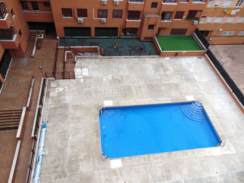 Foto 7dd9c62c-2a5e-430f-9824-cefb646b800c. Àtic amb calefacció aparcament piscina a El Nido-Fuentes Parla