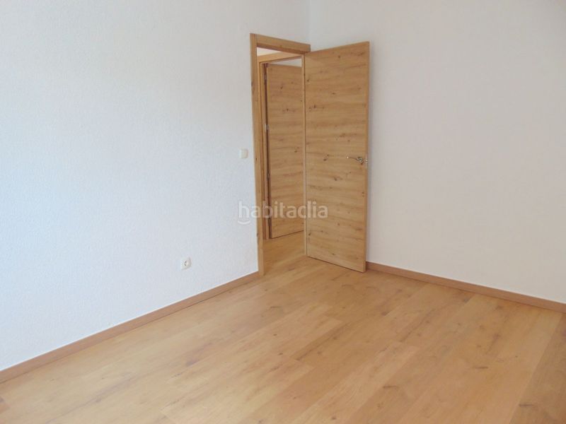 Foto b9509451-12be-4faf-a069-f4240461b543. Pis a Pintores-Ferial Parla