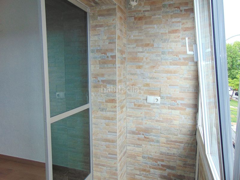 Foto d1d265bb-f232-4399-a0af-1c0eaca32928. Pis a Pintores-Ferial Parla