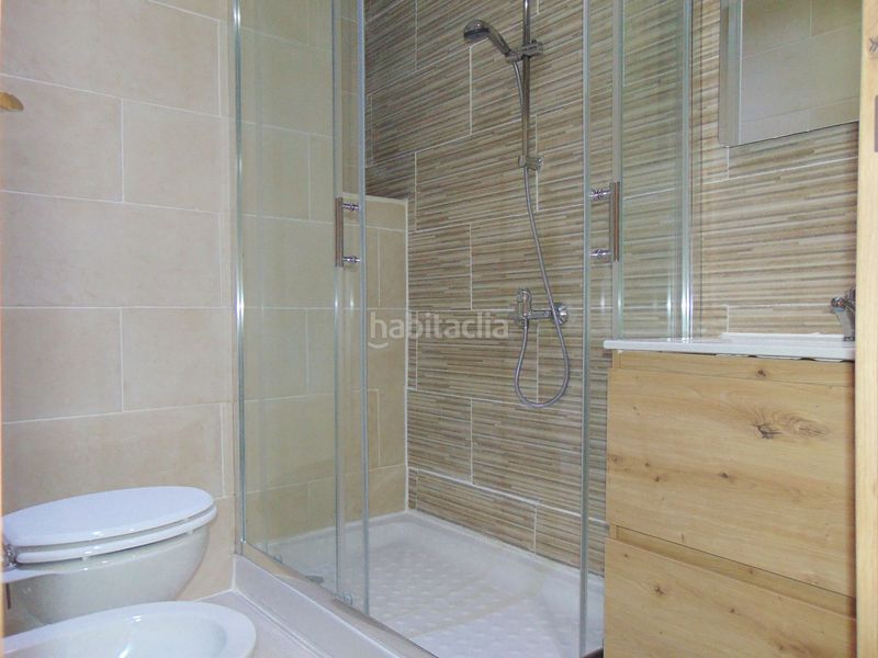 Foto f0ce5b50-9fe7-4e19-9f44-5950018c9ed6. Pis a Pintores-Ferial Parla