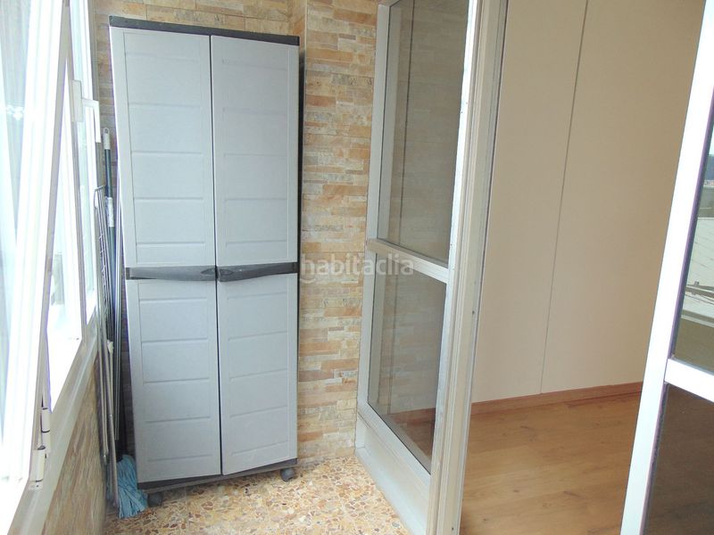 Foto 9efd2dcc-0a25-49b4-a939-d955351853b0. Pis a Pintores-Ferial Parla
