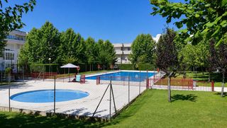 Appartamento  Cuba. Piso 3 dormitorios, 2 baños, garaje, ascensor y piscina en las a