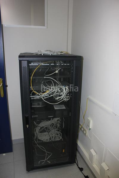 Foto 1137f57b-1c5b-434e-bb11-97584c37f0d7. Alquiler local comercial  en alquiler totalmente acondicionado para oficinas en las rozas de madrid en Rozas de Madrid (Las)