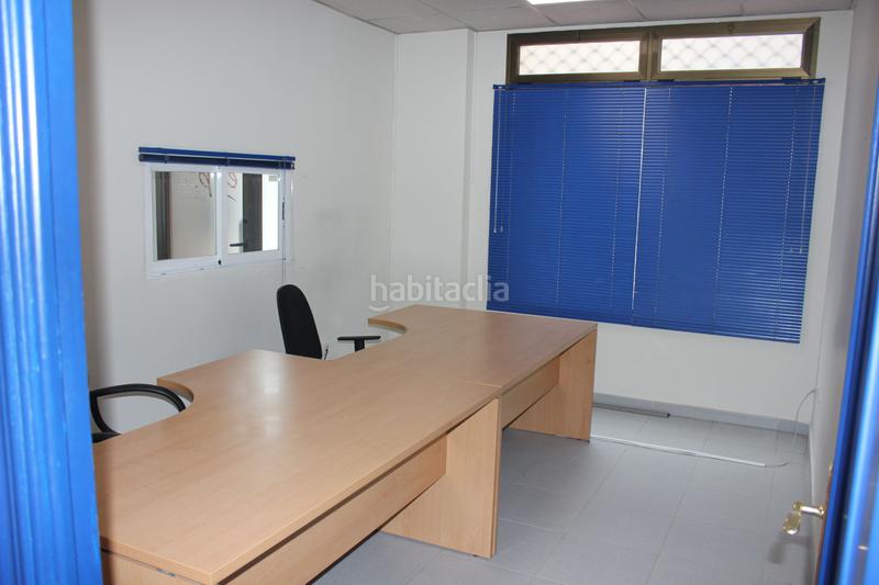 Foto 9726fae1-f76a-4520-a115-afc805cddb4d. Alquiler local comercial  en alquiler totalmente acondicionado para oficinas en las rozas de madrid en Rozas de Madrid (Las)