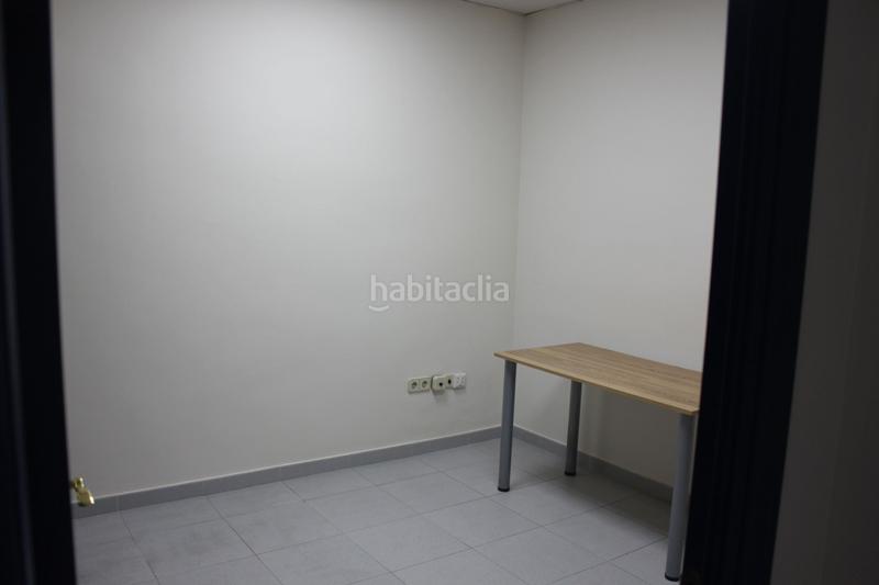 Foto 760216be-48e0-4440-8bfe-d70396d8295b. Location local commercial avec chauffage dans La Cañadilla Rozas de Madrid (Las)