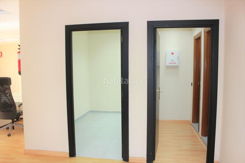 Foto c25f33b0-09bc-4e11-b7e7-6718bad824c1. Location local commercial dans calle santander 6 dans Rozas de Madrid (Las)