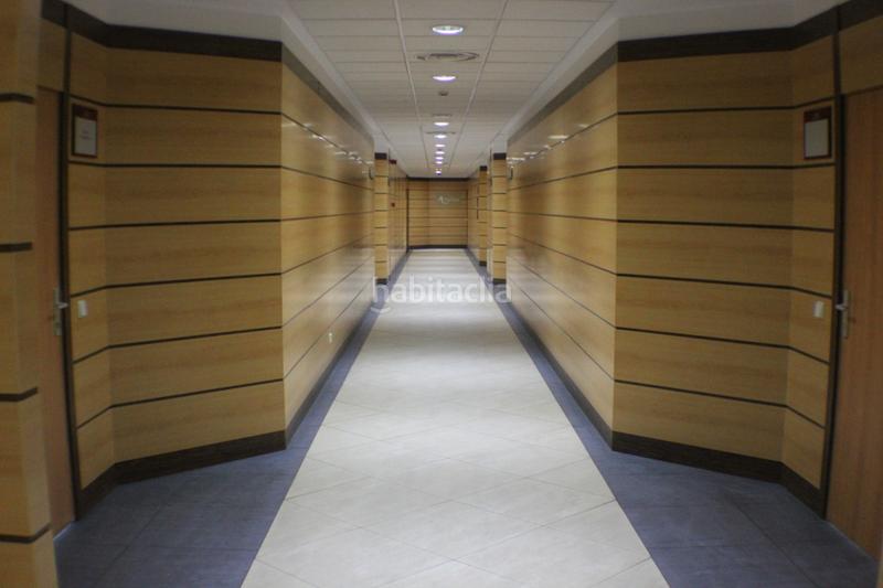 Foto ae713f93-c7fb-490c-8da9-ef539d628ecc. Miete büro in calle copenhague 12 in Europolis Rozas de Madrid (Las)