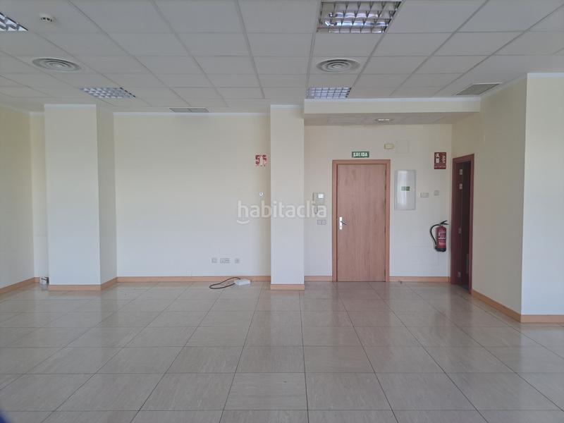 Foto 82d79393-86d4-4743-8a52-dc3af79f100b. Rent office space in calle copenhague 12 in Europolis Rozas de Madrid (Las)