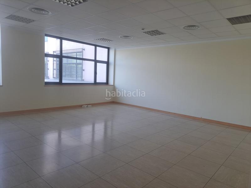 Foto 9f295657-fdb0-4b5d-b21f-538f1350253a. Rent office space in calle copenhague 12 in Europolis Rozas de Madrid (Las)