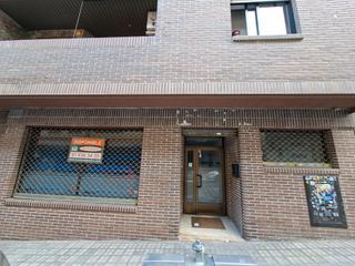 Local Comercial a Calle las Flores 9