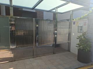 Location Appartement  Calle ana tutor. Vivienda en alquiler  en urbanización cerrada, con altas calidad