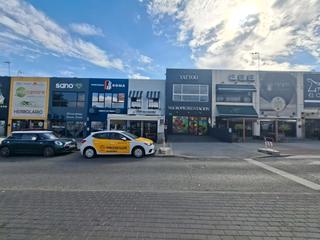 Lloguer Oficina  Calle bruselas. Espectacular oficina totalmente acondicionada situada en el polí