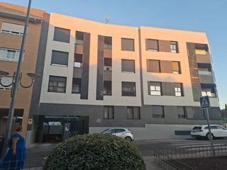 Alquiler Piso  Calle cruces. Piso en alquiler a estrenar de 3 dormitorio, con garaje y traste