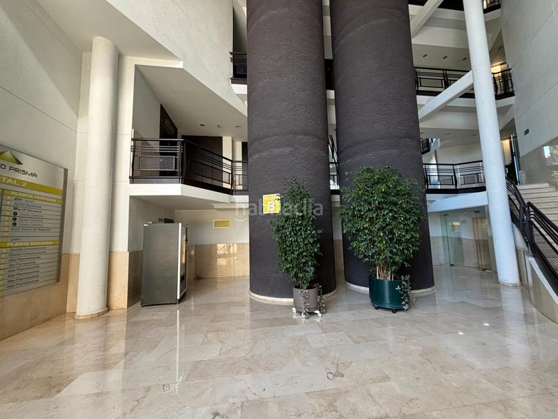 Foto 49036c77-d6c6-464d-96f6-6c9cba14c1a9. Rent office space in calle cólquide 6 in El Caño-Maracaibo Rozas de Madrid (Las)