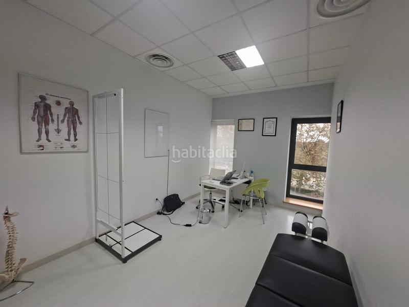 Foto d9246fbd-c3d4-4314-9016-a44b37bb0070. Location bureau dans calle copenhague 12 dans Europolis Rozas de Madrid (Las)