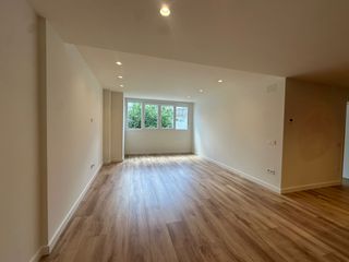 Flat  Calle sagunto. Piso de 2 dormitorios con excelentes calidades, recien reformado