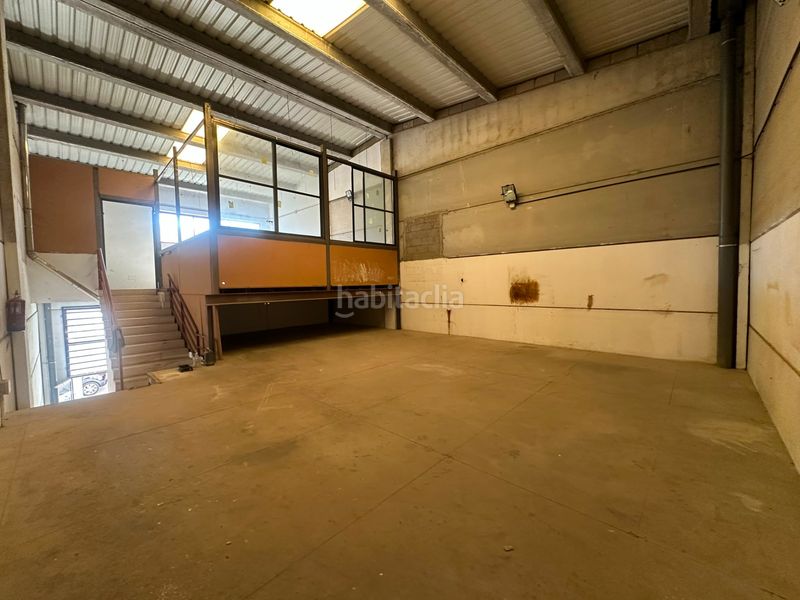 Foto c9c90d02-69e4-4217-9b4b-467086028053. Location bâtiment à usage industriel dans calle salzburgo 3 dans Rozas de Madrid (Las)