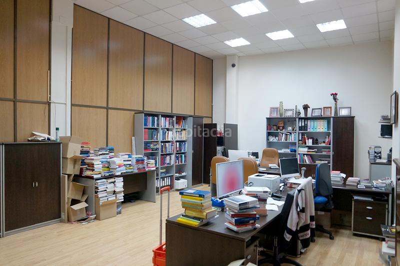 Foto 35ec144d-9c04-4334-adf9-5198320c02ea. Local comercial magnifico local en el centro en Universidad-Malasaña Madrid