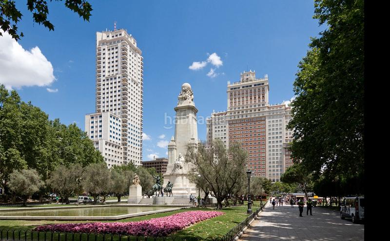 Foto 72bdcc18-3902-47ca-b353-b79f2b66c9d8. Local comercial magnifico local en el centro en Universidad-Malasaña Madrid