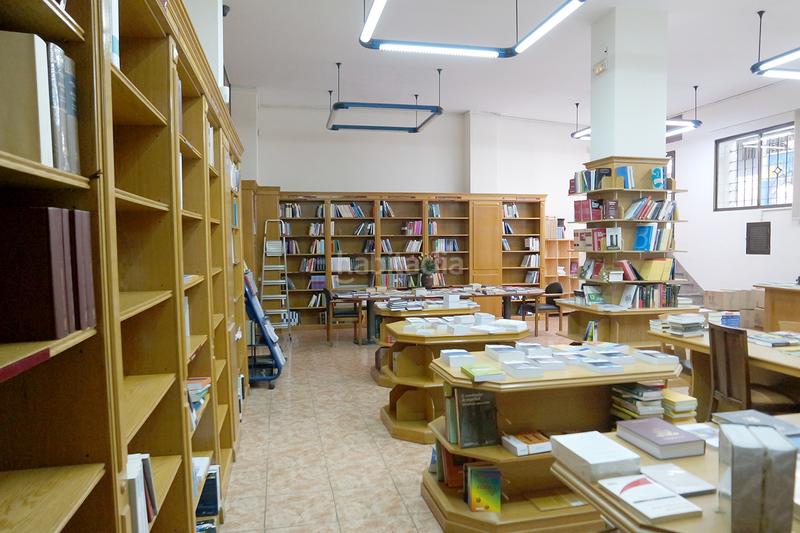 Foto abd7d59d-d5e4-4e1f-9e67-b2e1e8771f7c. Local comercial magnifico local en el centro en Universidad-Malasaña Madrid