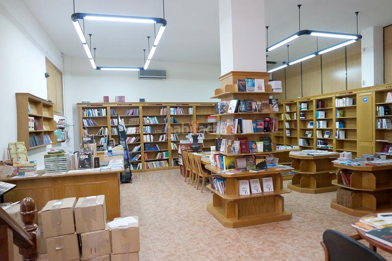 Foto d2f80373-8aea-4f48-b252-7ebac77ce208. Local comercial magnifico local en el centro en Universidad-Malasaña Madrid