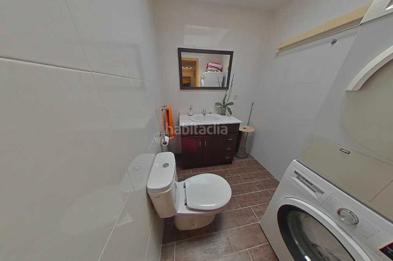 Foto 42b738a6-9aee-4a43-b208-9ea34c4886f2. Semi detached house with fireplace heating parking pool in Pozuelo de Alarcón