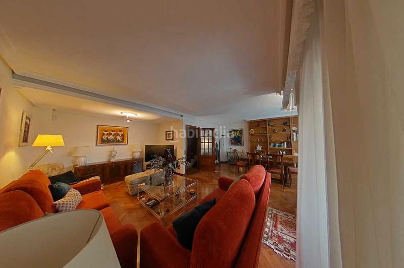 Foto d781e03a-b75b-4db4-b01b-da1ef345c15a. Semi detached house with fireplace heating parking pool in Pozuelo de Alarcón