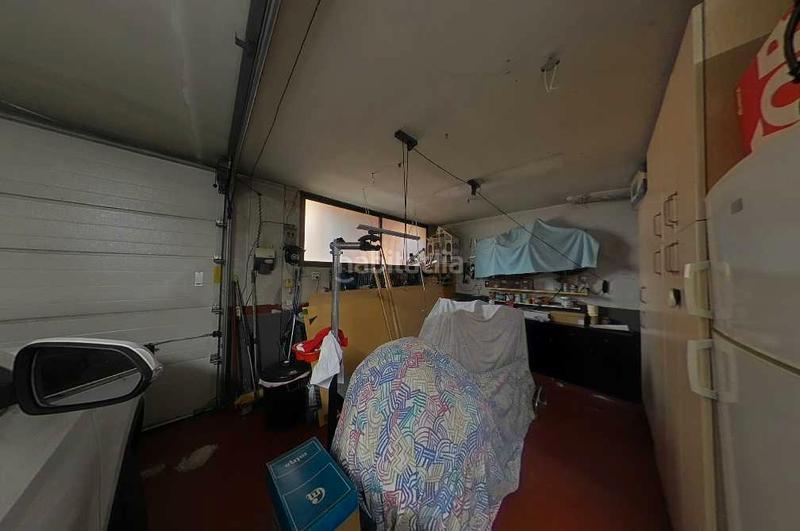 Foto f5e5f454-653a-4344-bf44-fa0b7bbbf355. Semi detached house with fireplace heating parking pool in Pozuelo de Alarcón